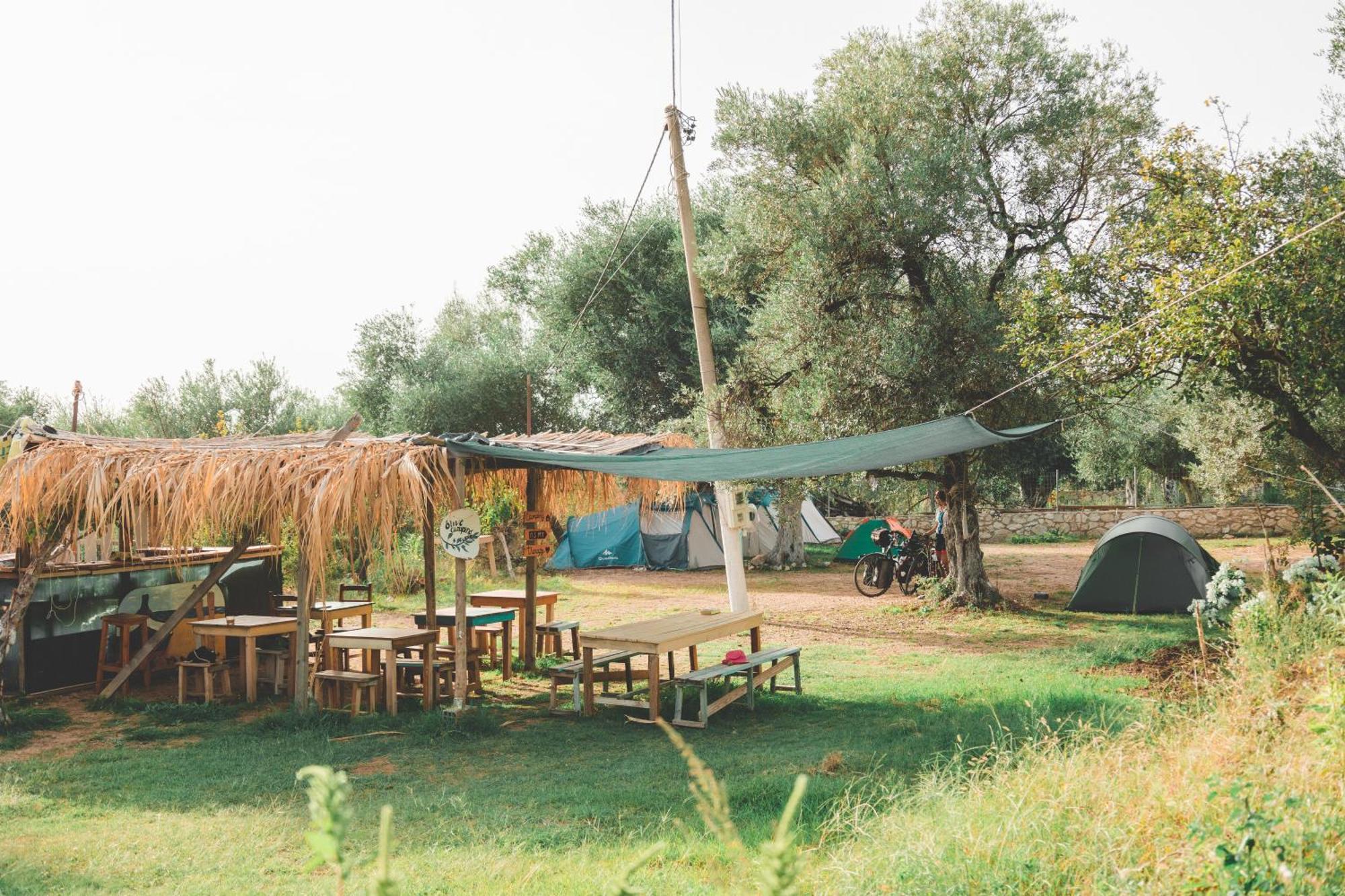 Olive Camping Hotel Himare Ngoại thất bức ảnh